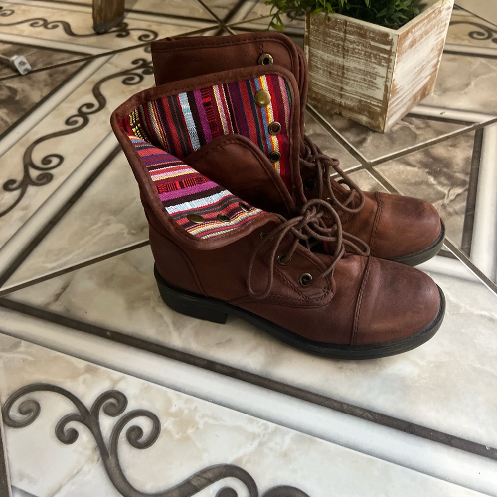 American Eagle Outfitters Brown Lace-Up Fold-Over Boots with Striped Lining